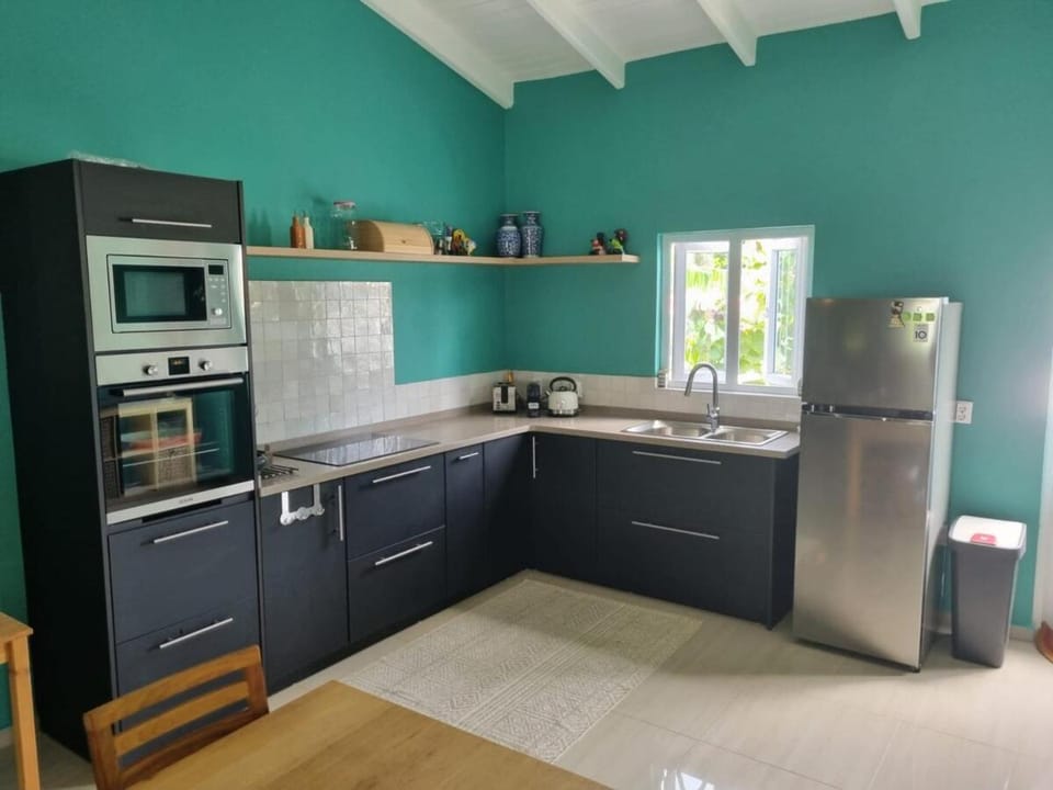 Kitchen or kitchenette, oven, stove, toaster