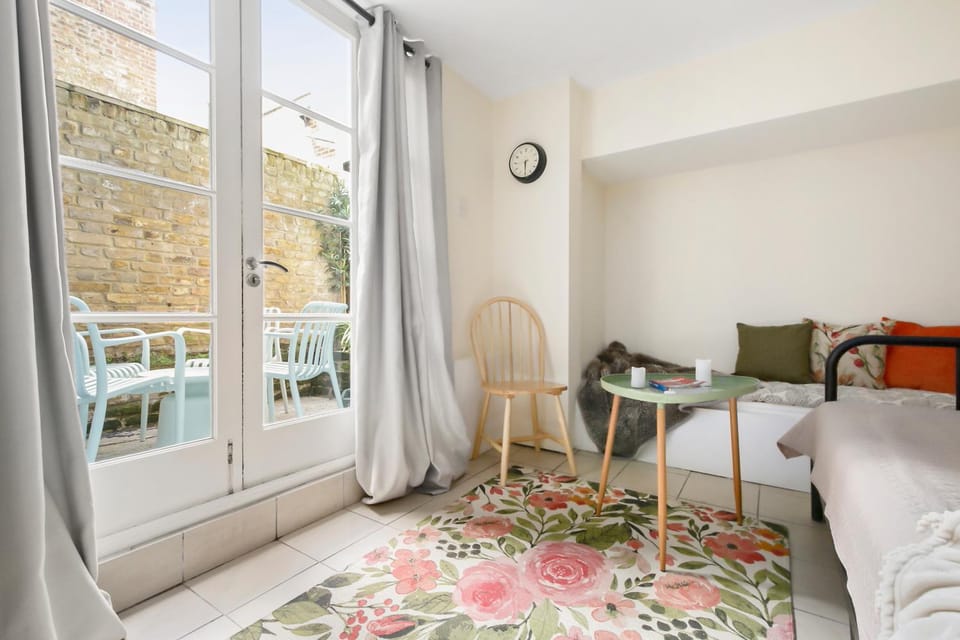 Balcony/Terrace, Living room, Seating area