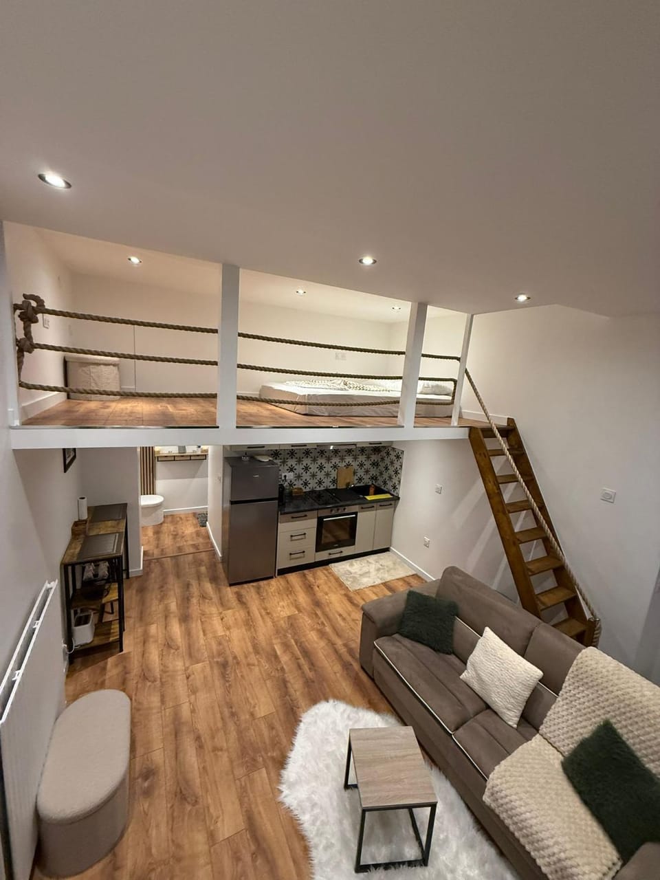Leo studio Apartment hotel in Aix-les-Bains