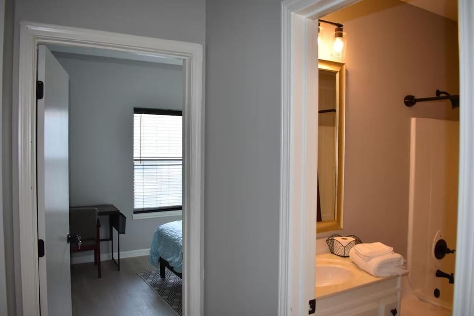 Bathroom, Bedroom