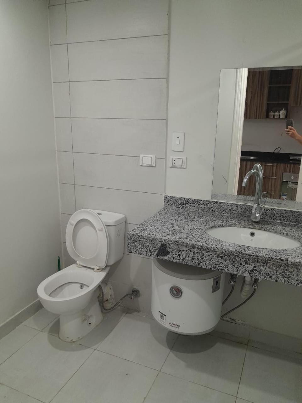 Toilet, Bathroom