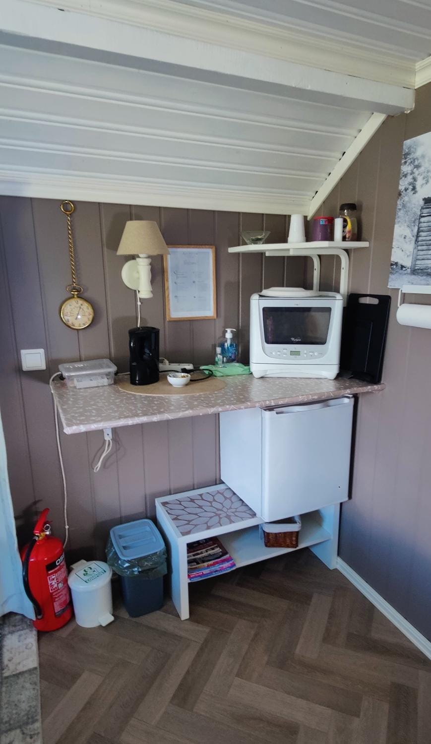 Øya husrom nær E6,dobbeltrom,gratis parkering Vacation rental in Viken, Norway