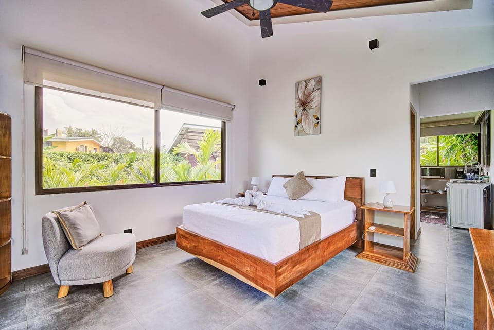 Paradise Studio- Pool, beach, yoga Villa in Panama