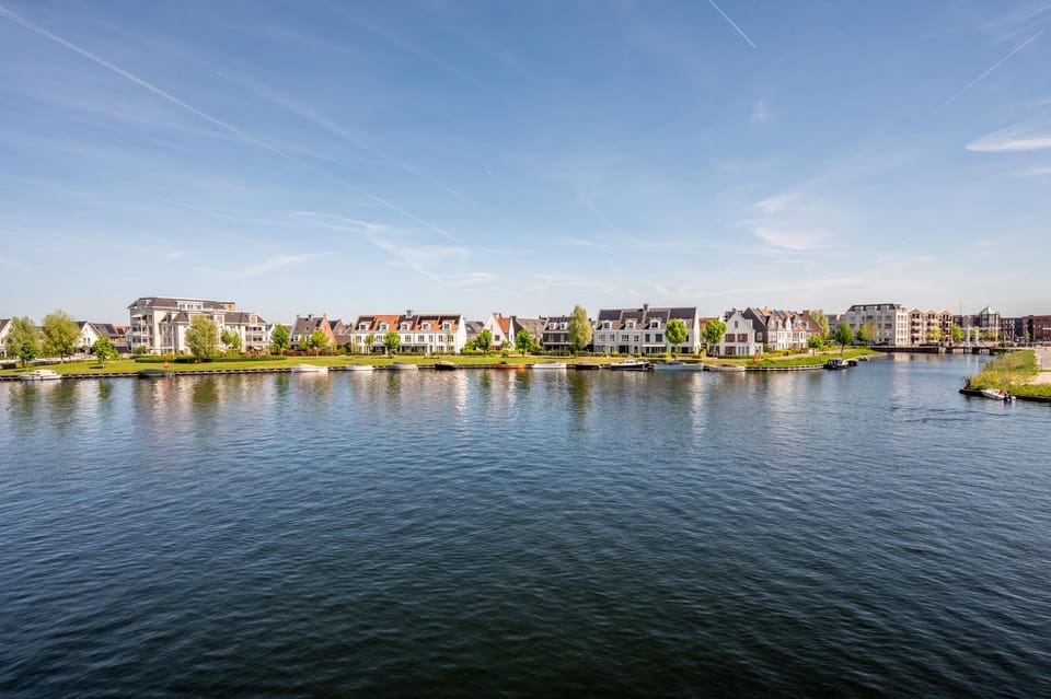 Balcony/Terrace, Lake view