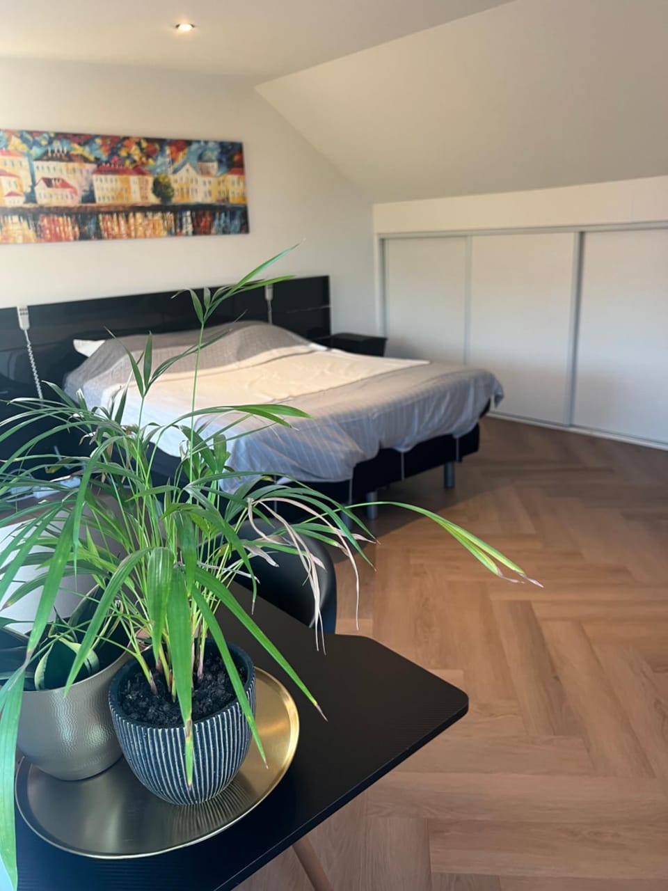 Bed, Bedroom