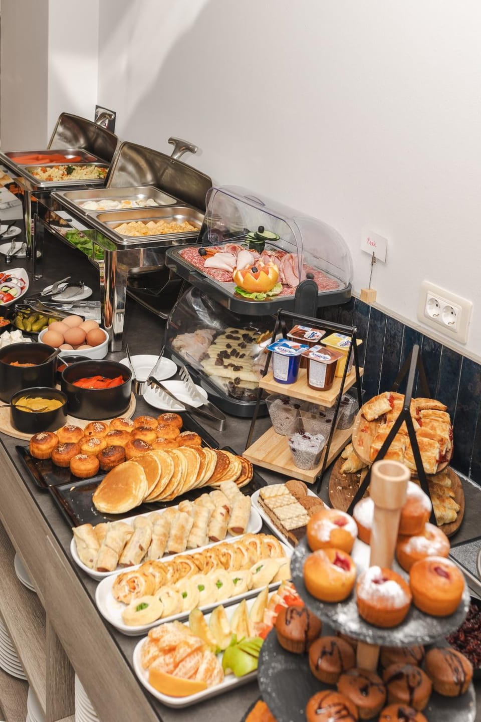 Food and drinks, Food, Buffet breakfast