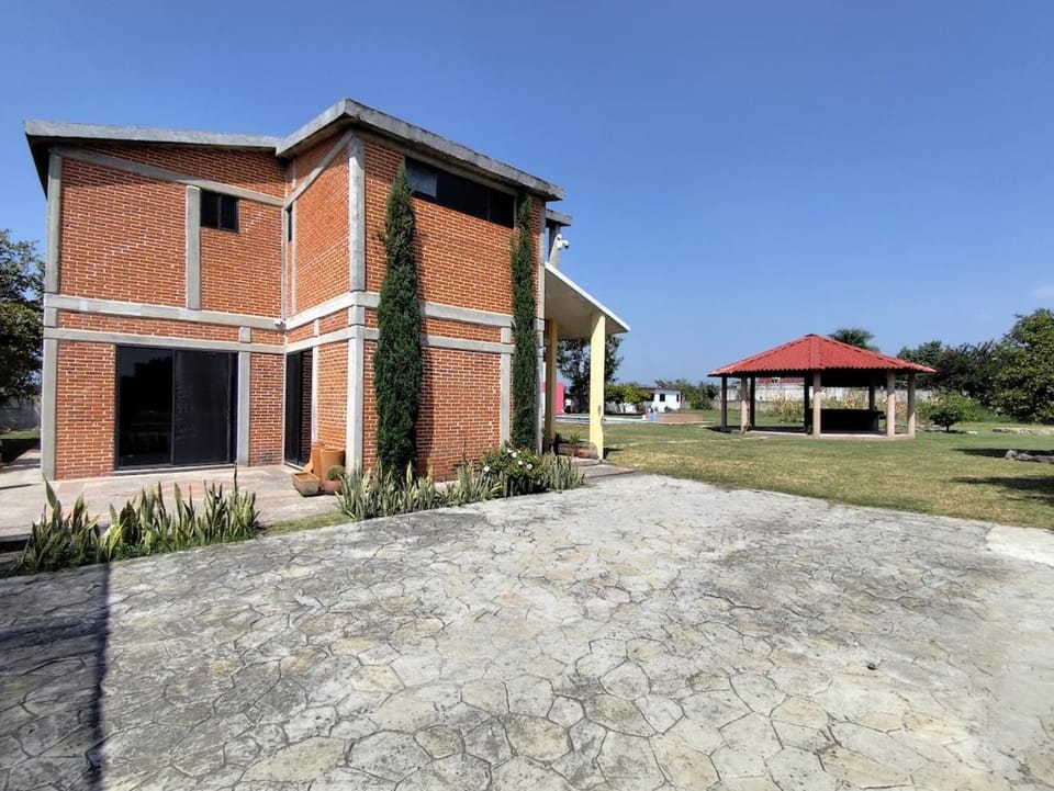 Casa de campo con alberca Villa in State of Morelos