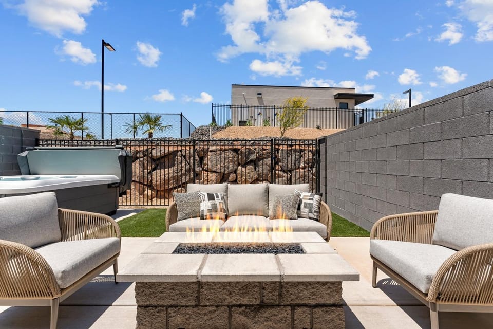 Sand Hollow Skyline townhouse House in Washington