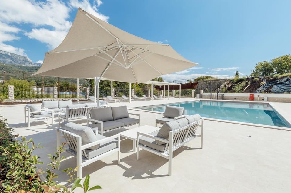 Patio, Spring, Natural landscape, Mountain view, Pool view, Swimming pool, sunbed