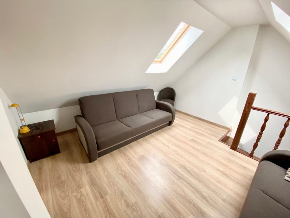 Seating area, Bedroom