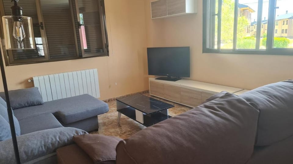 TV and multimedia, Living room, internet