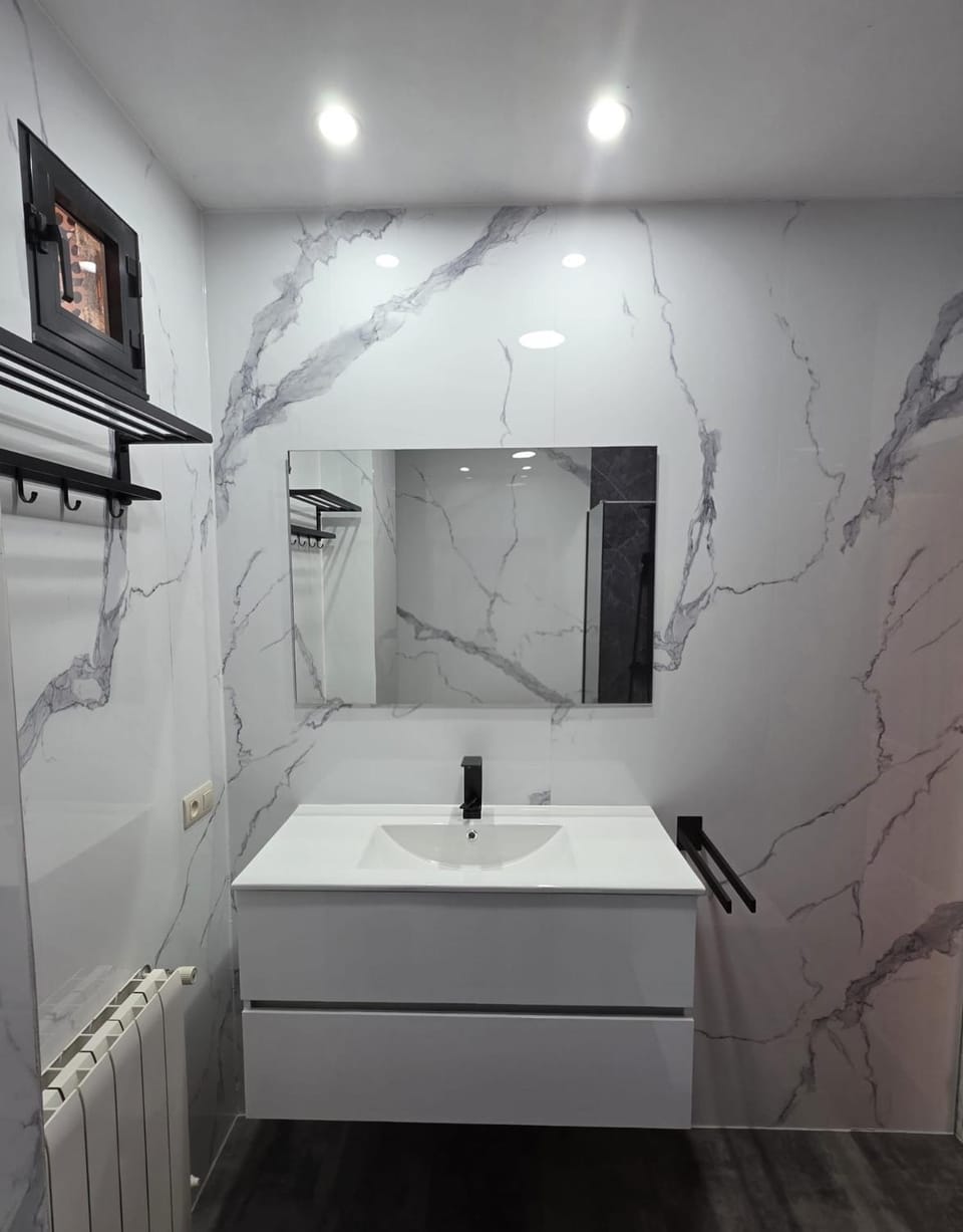 Casa Alba House in Puebla de Sanabria