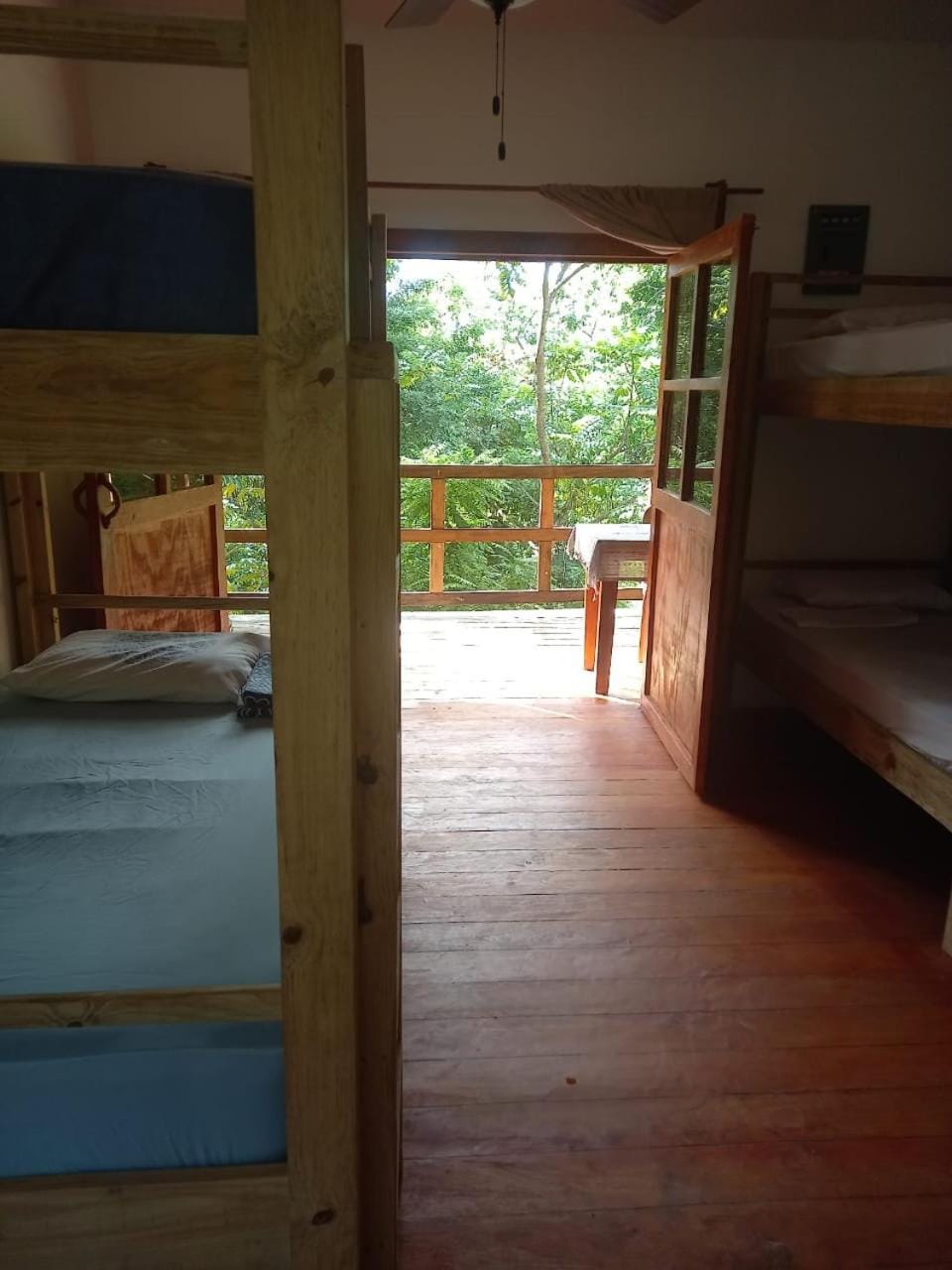 Roatan Onat Hostel 1 Apartment in West End