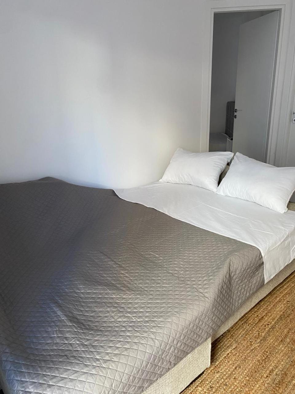 Calma Athens Apartment in Athens