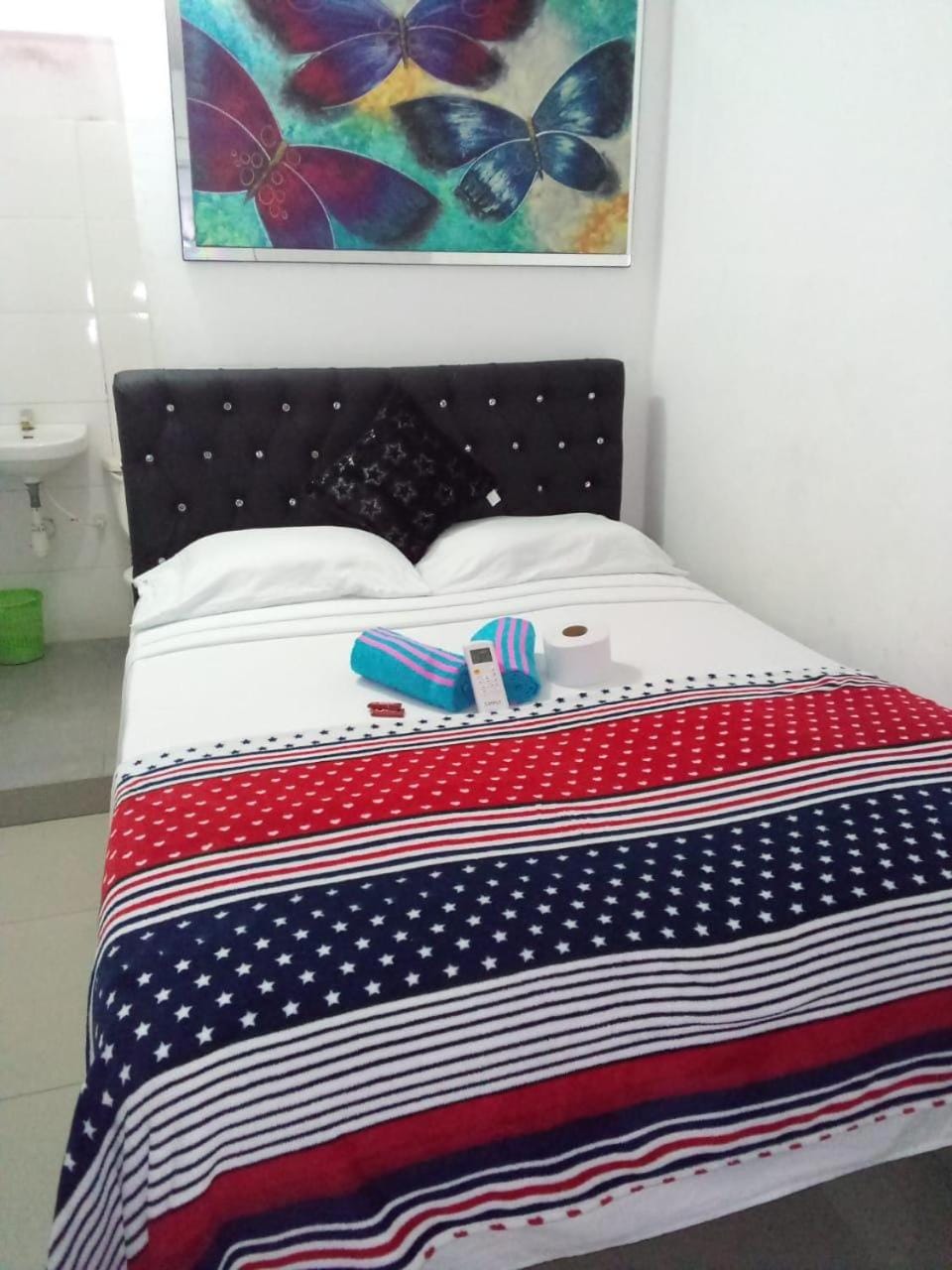 Hostal Costacaribeam Bed and Breakfast in Barranquilla