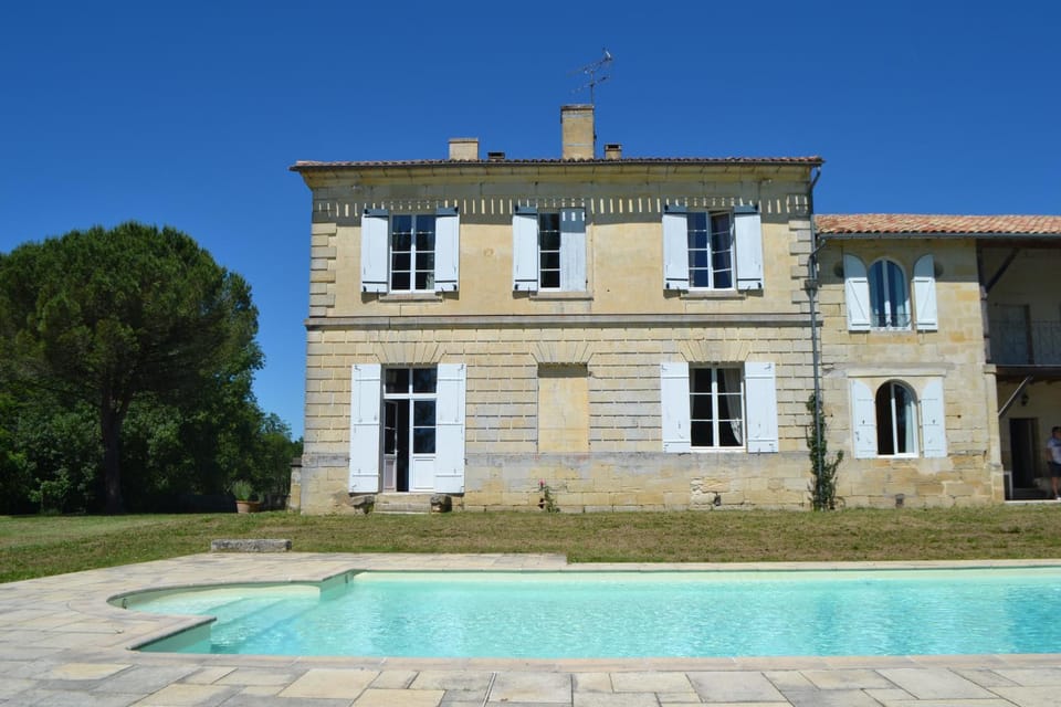 Maison de maître - proche de Saint Emilion House in Occitanie