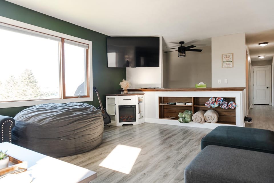 Living room, Family