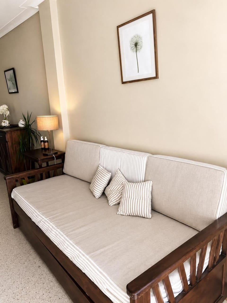 Wu Wey Apartment in Miramar