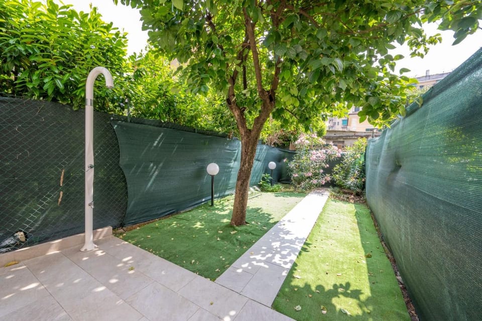 Garden, Garden view