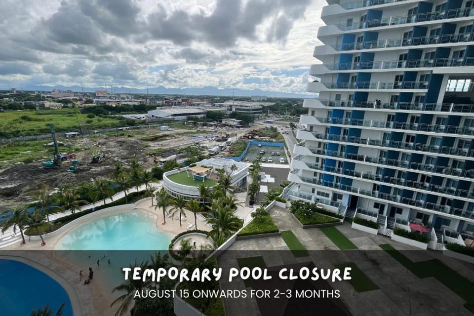 Solei Oak - Studio for Couples with Beach View Balcony Apartment in Calabarzon