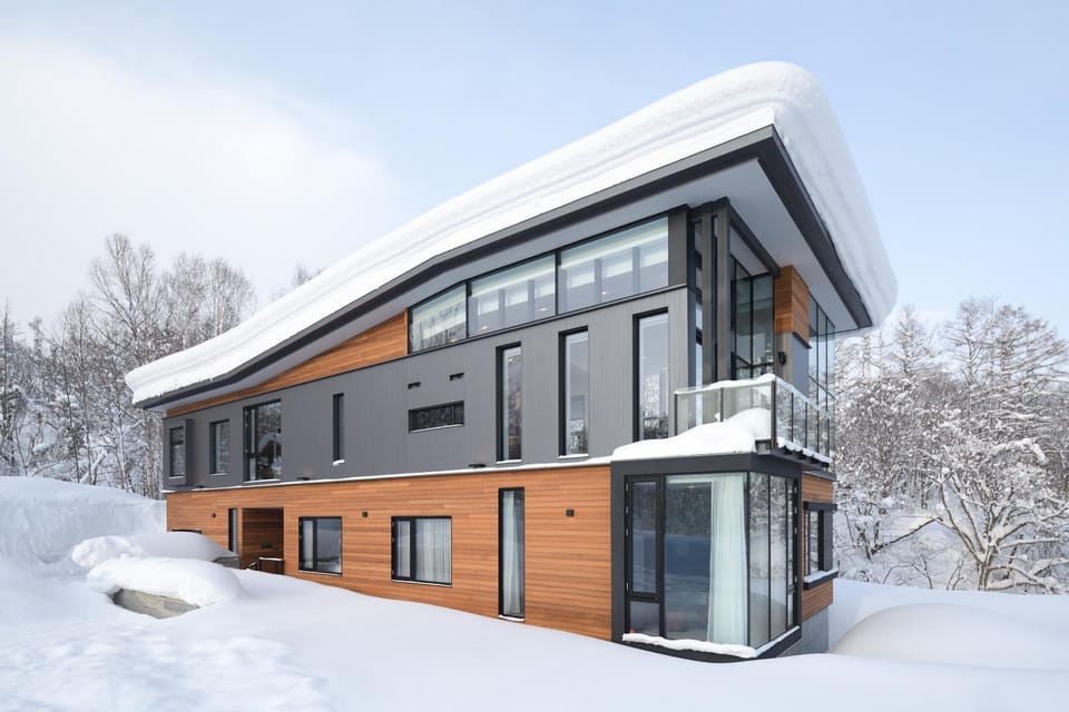 Property building, Natural landscape, Winter