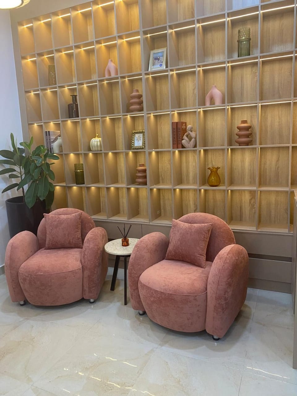 Living room, Seating area