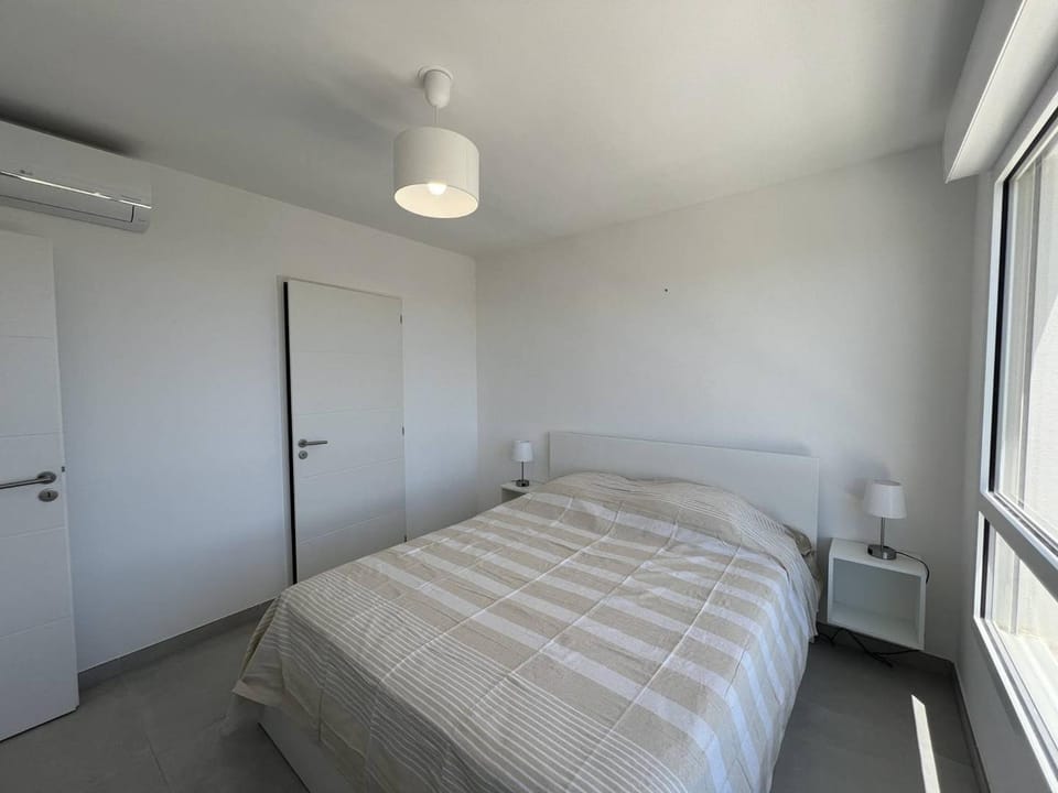 Duplex de Standing pour 7 Pers. avec Terrasse et Parking à 500m de la Plage - FR-1-81-642 Apartment in Leucate