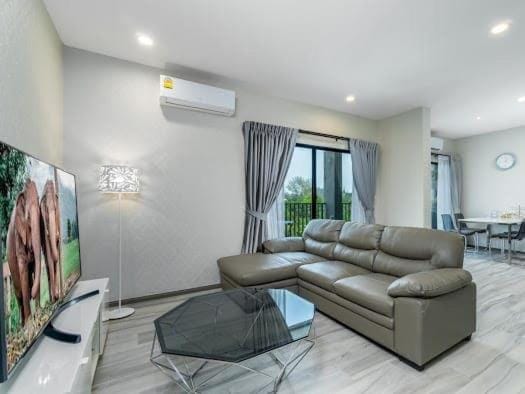 TV and multimedia, Living room, air conditioner