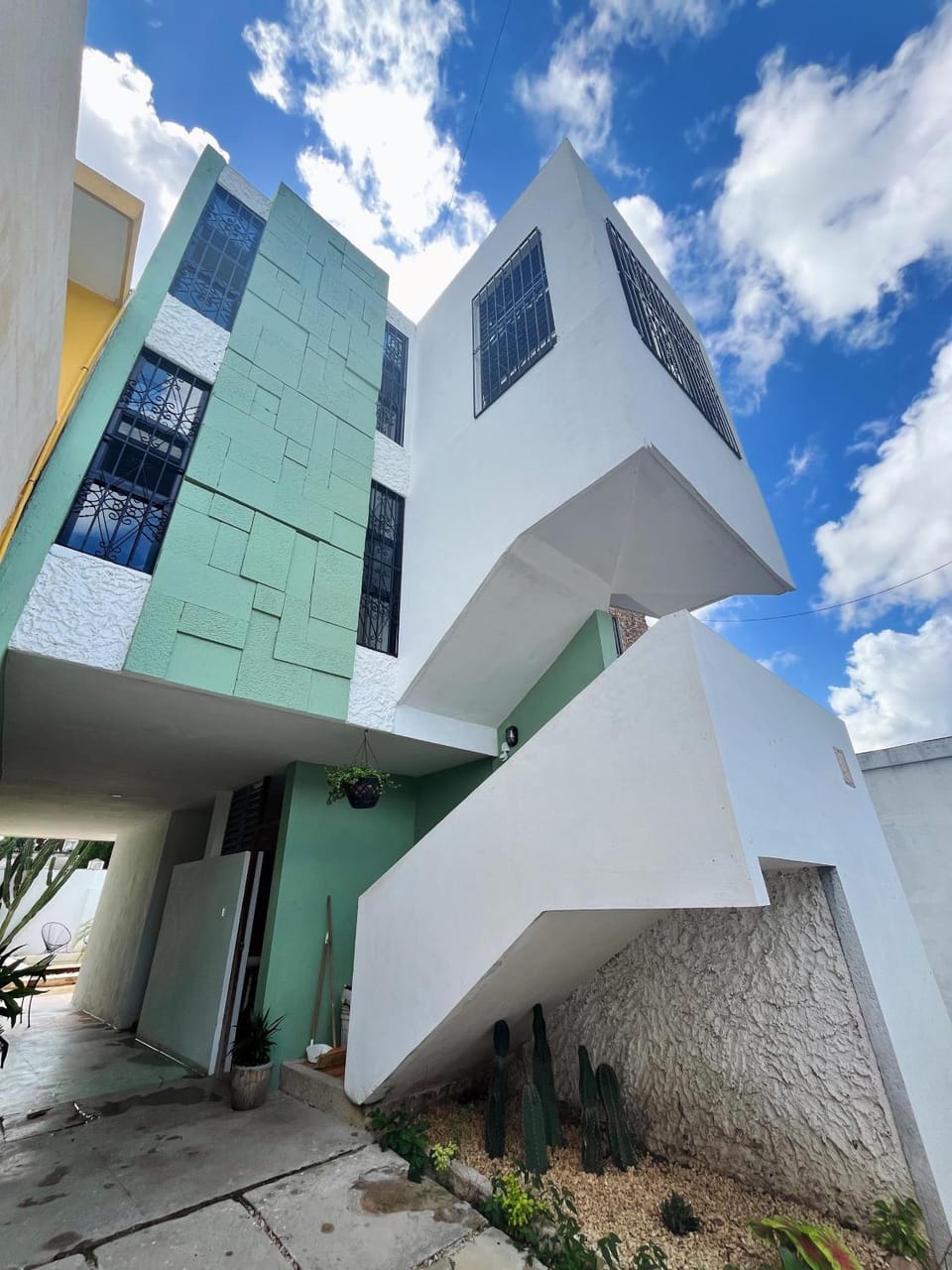 Property building, Day