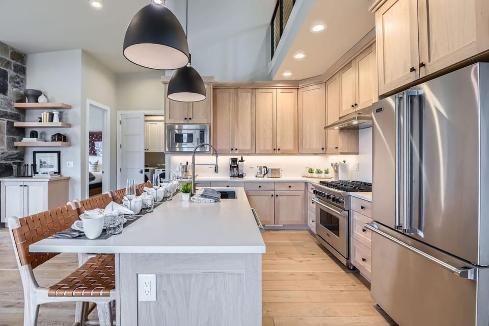 Deer Valley East Perfection on Vissen! 933 townhouse Apartment in Jordanelle Reservoir