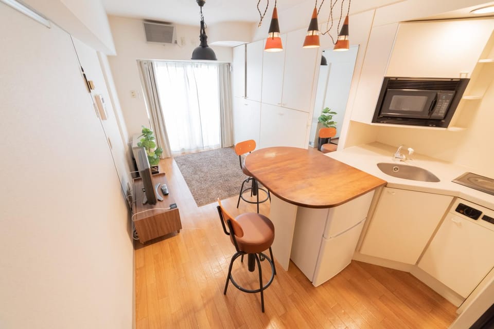 Kitchen or kitchenette, Living room