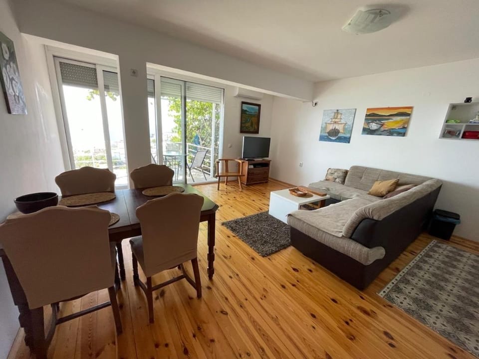 Apartment Luna Apartment in Ulcinj