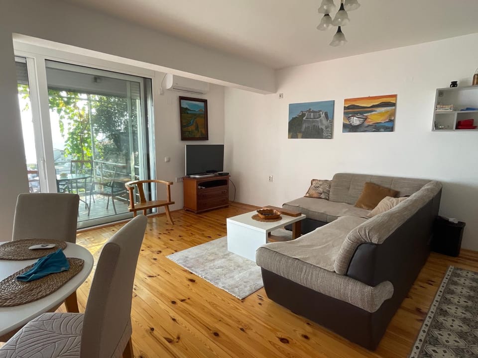 Apartment Luna Apartment in Ulcinj