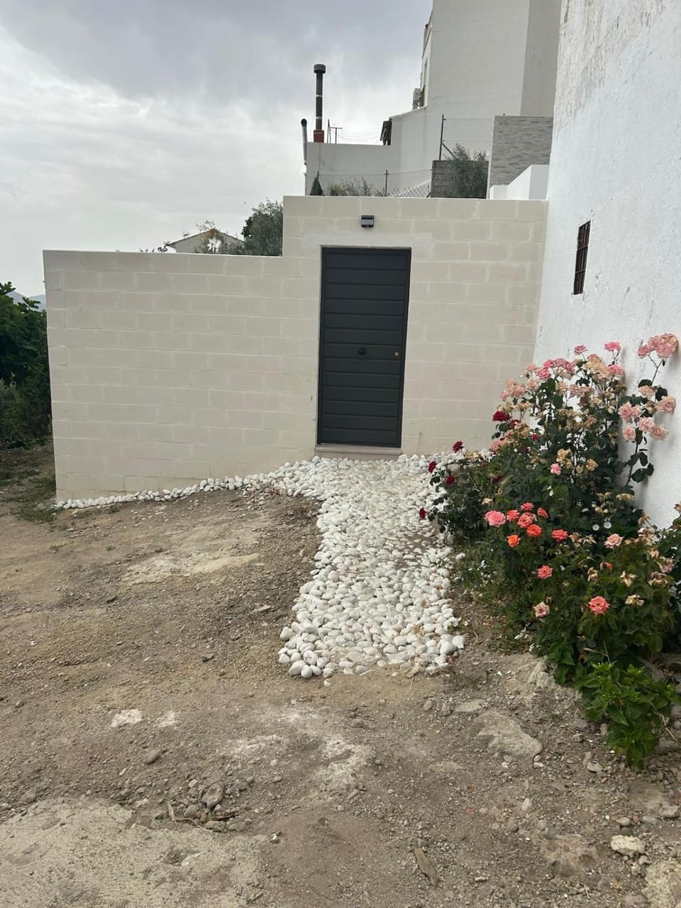 Facade/entrance