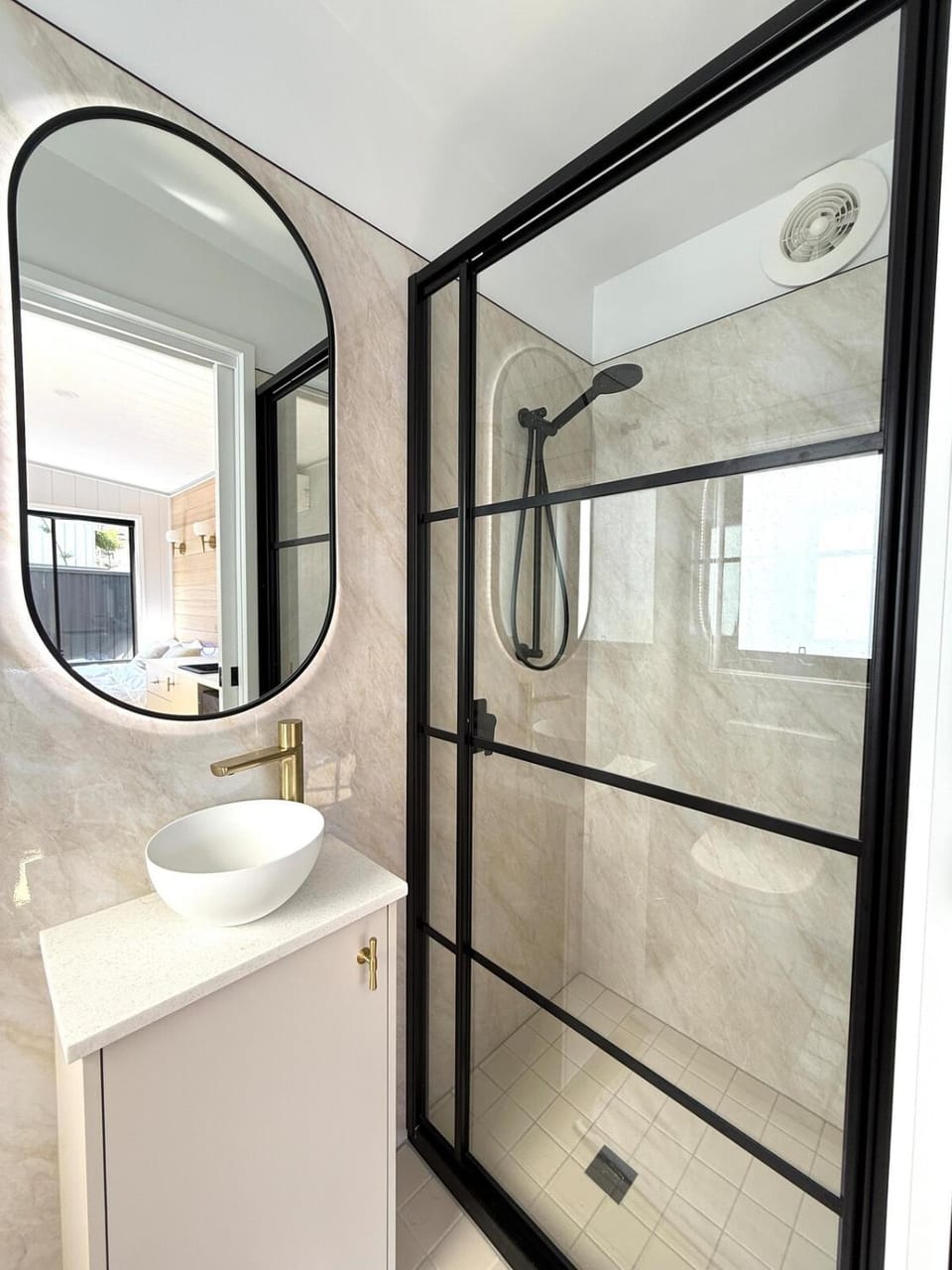 Shower, Bathroom