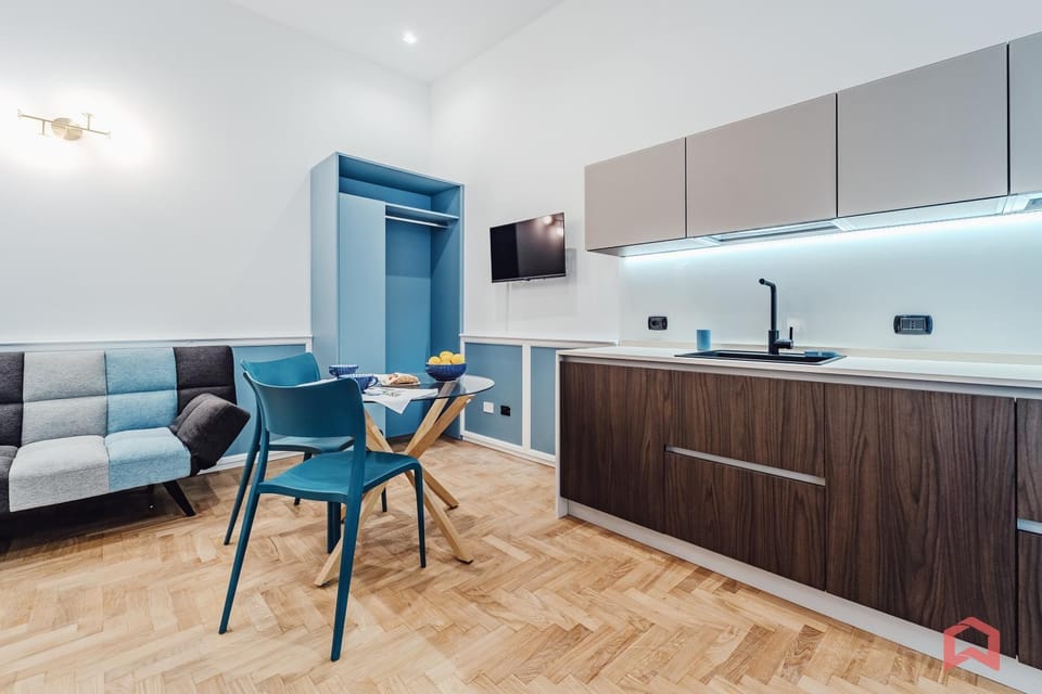 Kitchen or kitchenette, Living room, Seating area