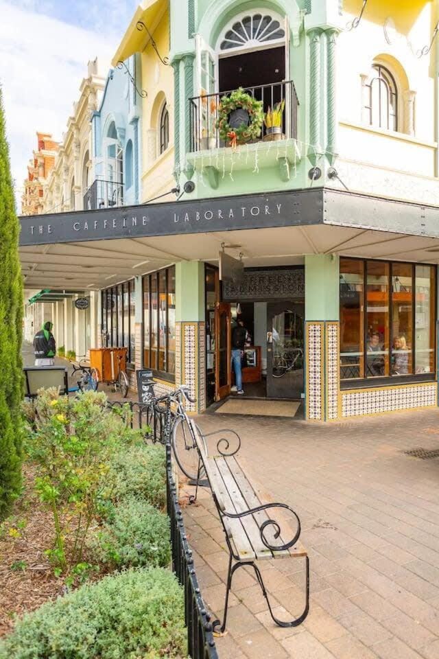 Uniquely Located Apartment with Kitchen Apartment in Christchurch
