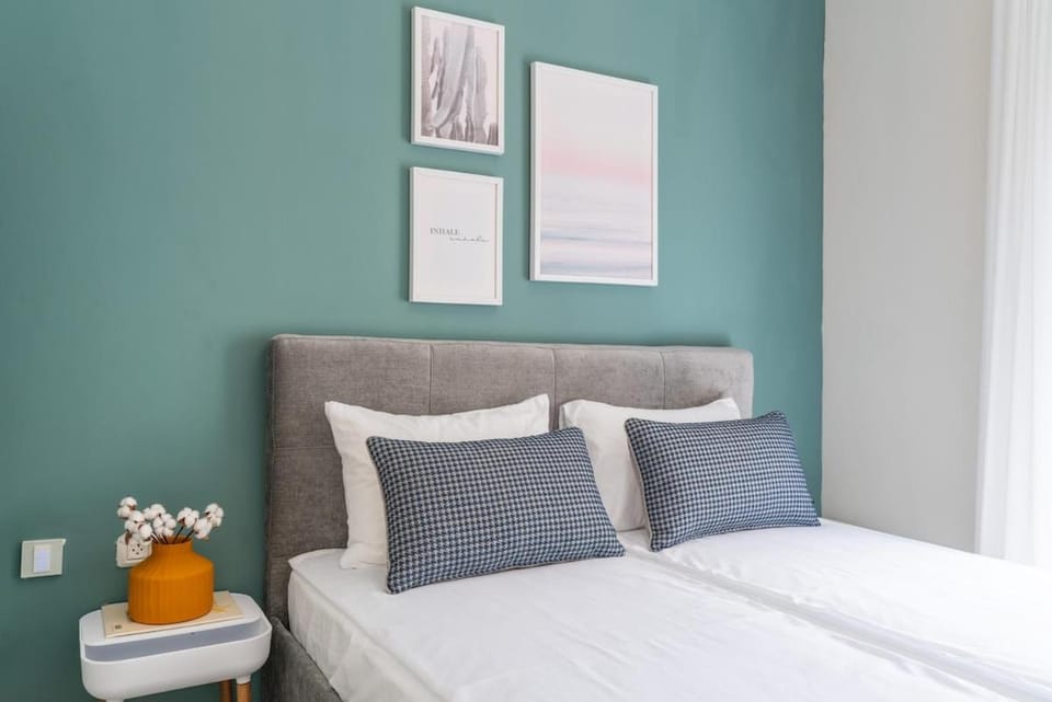Chic Coastal Escape Near the Beach by SeaNRent Apartment in North District