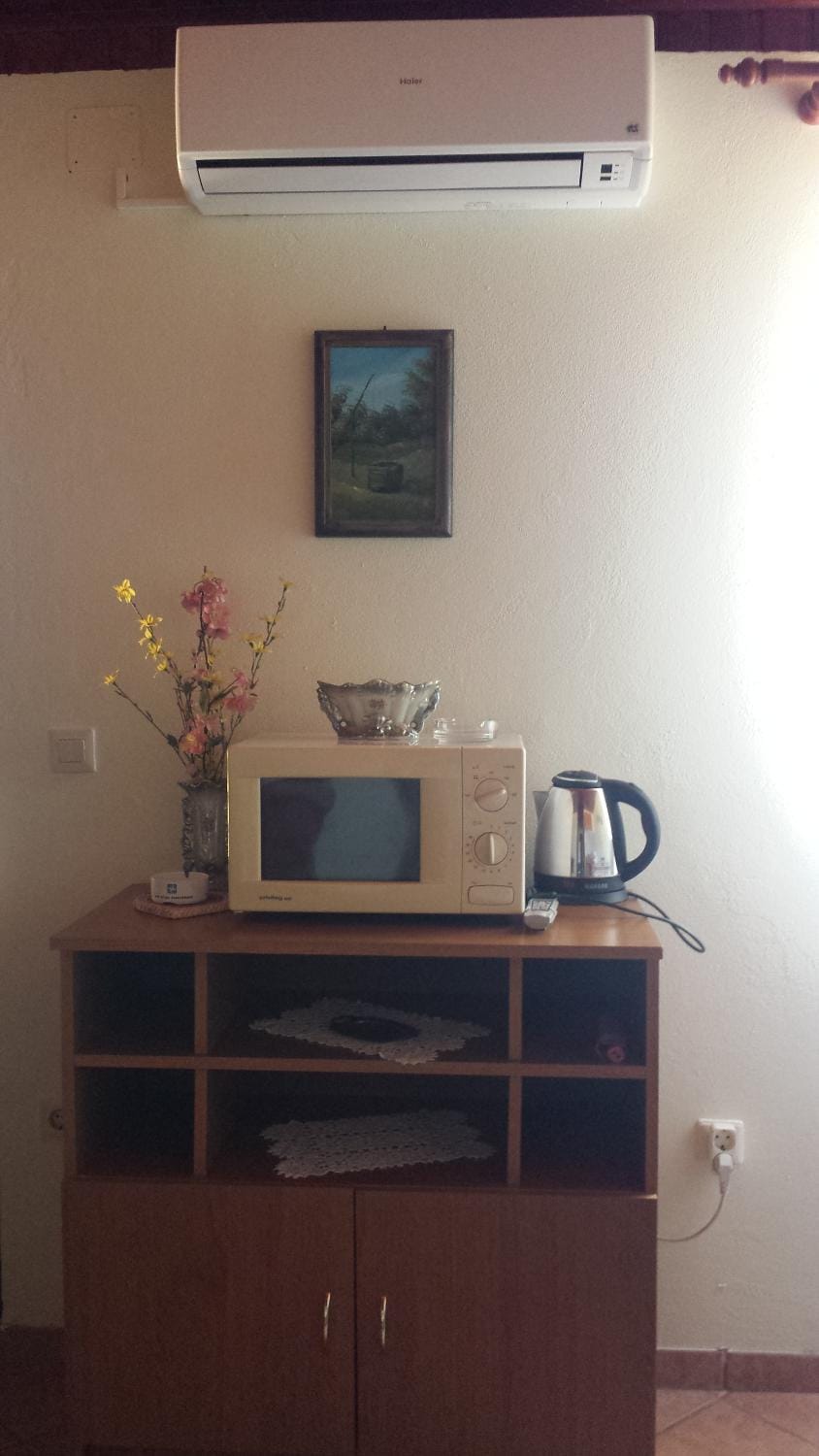 Coffee/tea facilities, Living room, Dining area