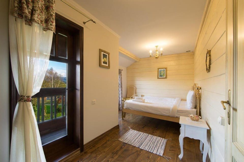 The Provence Village Inn in Lviv Oblast