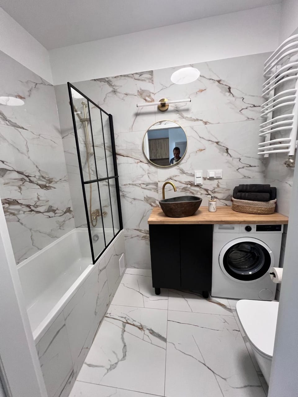 Shower, Bathroom, Bath, washing machine, dryer