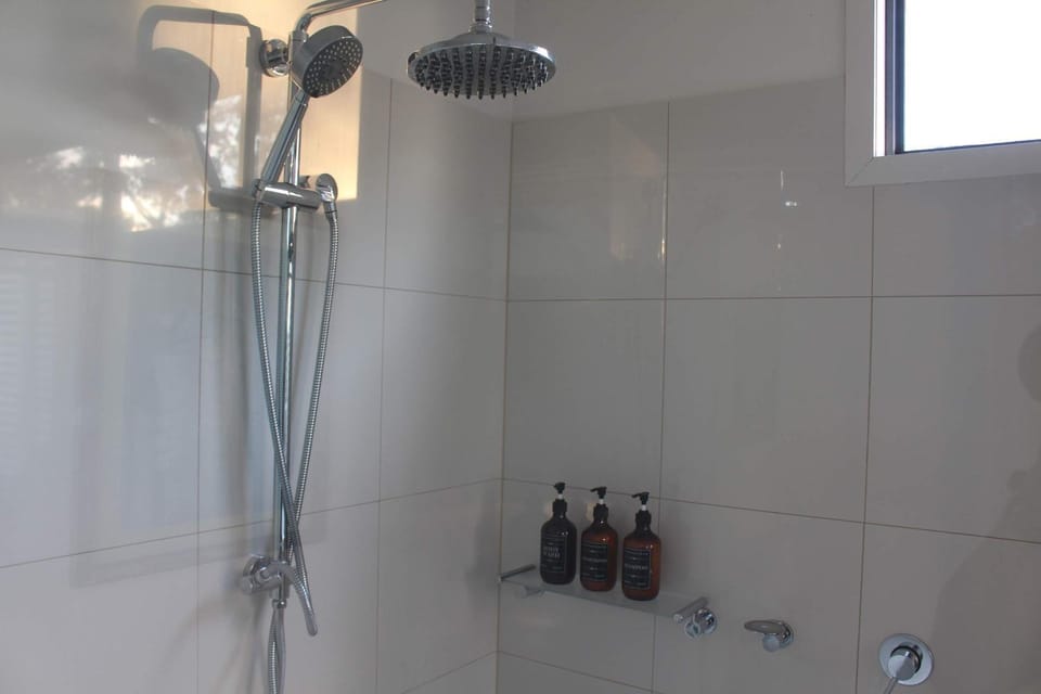 The Lookout Studio Tamar Ridge Apartment Inn in Grindelwald