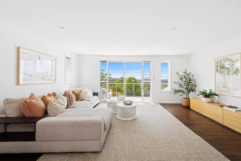 View (from property/room), Living room, Decorative detail, Seating area