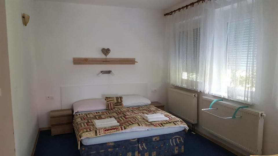Chata Triomint Bed and Breakfast in Bratislava Region, Slovakia