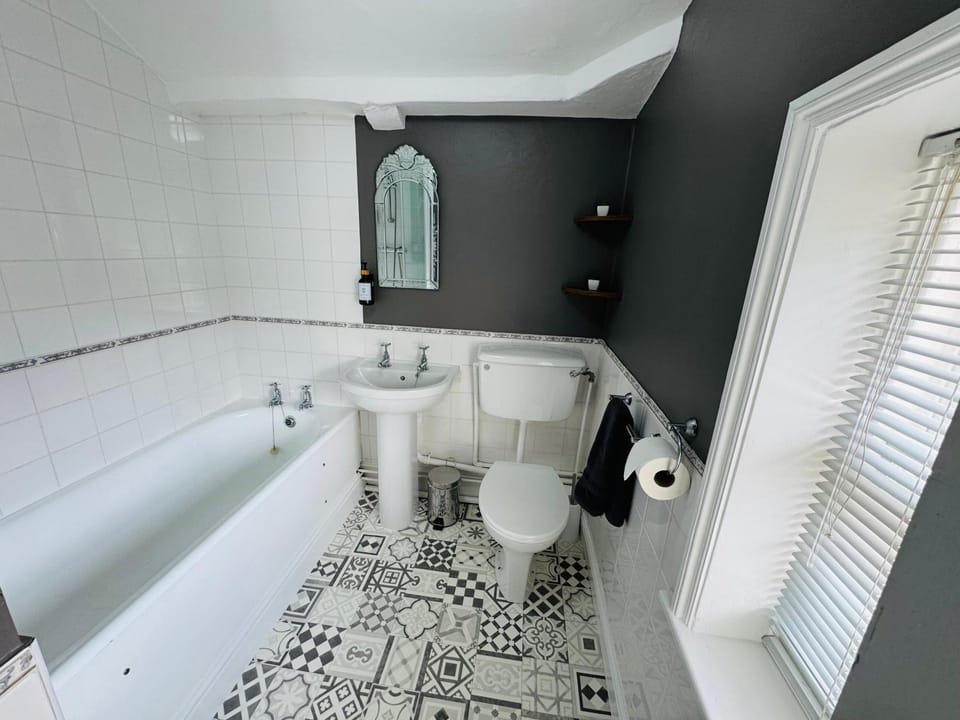 Shower, Bathroom, Bath