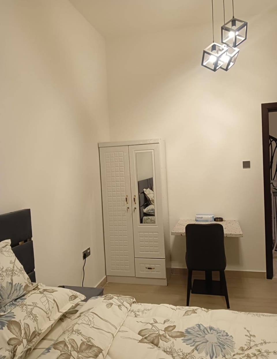 Cozy Beautiful Private Room with Shared Washroom Vacation rental in Ajman
