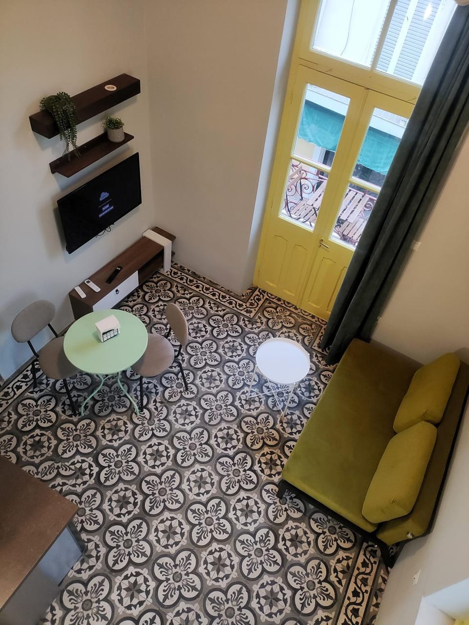 TV and multimedia, Balcony/Terrace