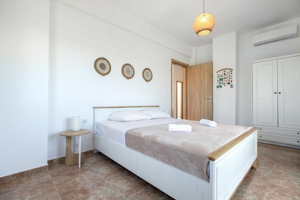 Villa Elia by RentalsPro - Olynthos Halkidiki Apartment in Halkidiki