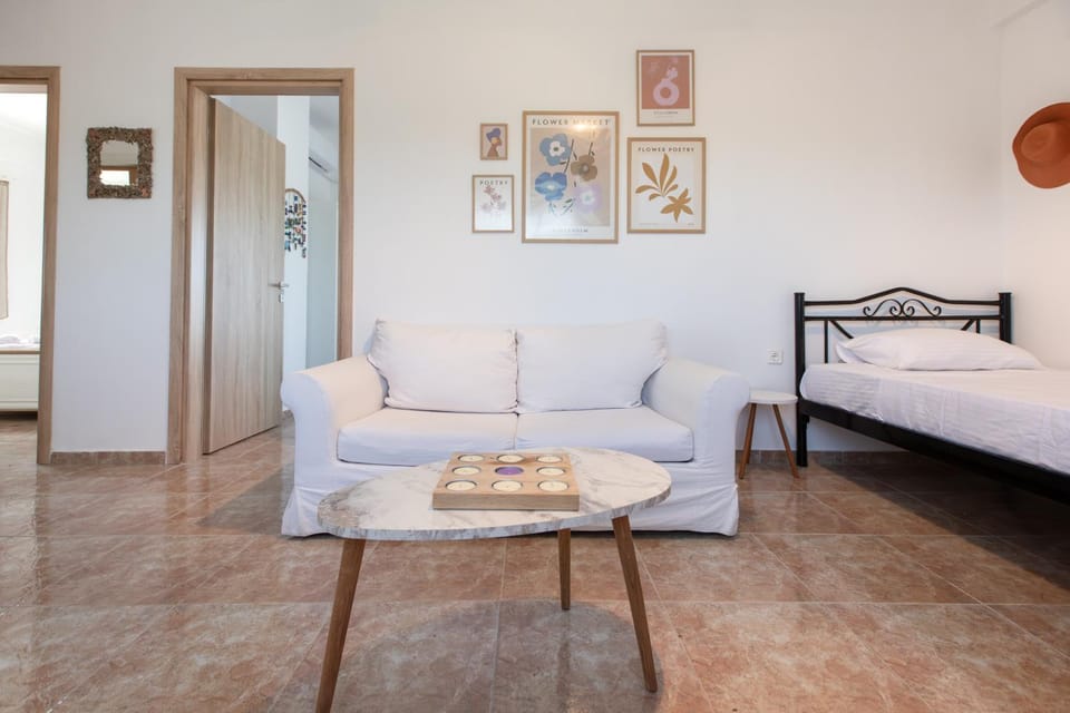 Villa Elia by RentalsPro - Olynthos Halkidiki Apartment in Halkidiki