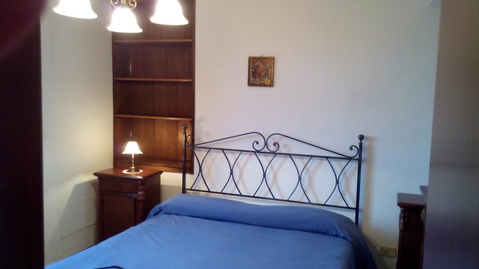 Decorative detail, Bedroom